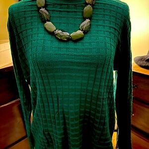 Ann Taylor Factory Stunning Emerald Green Lightweight Textured Sweater 💚💚